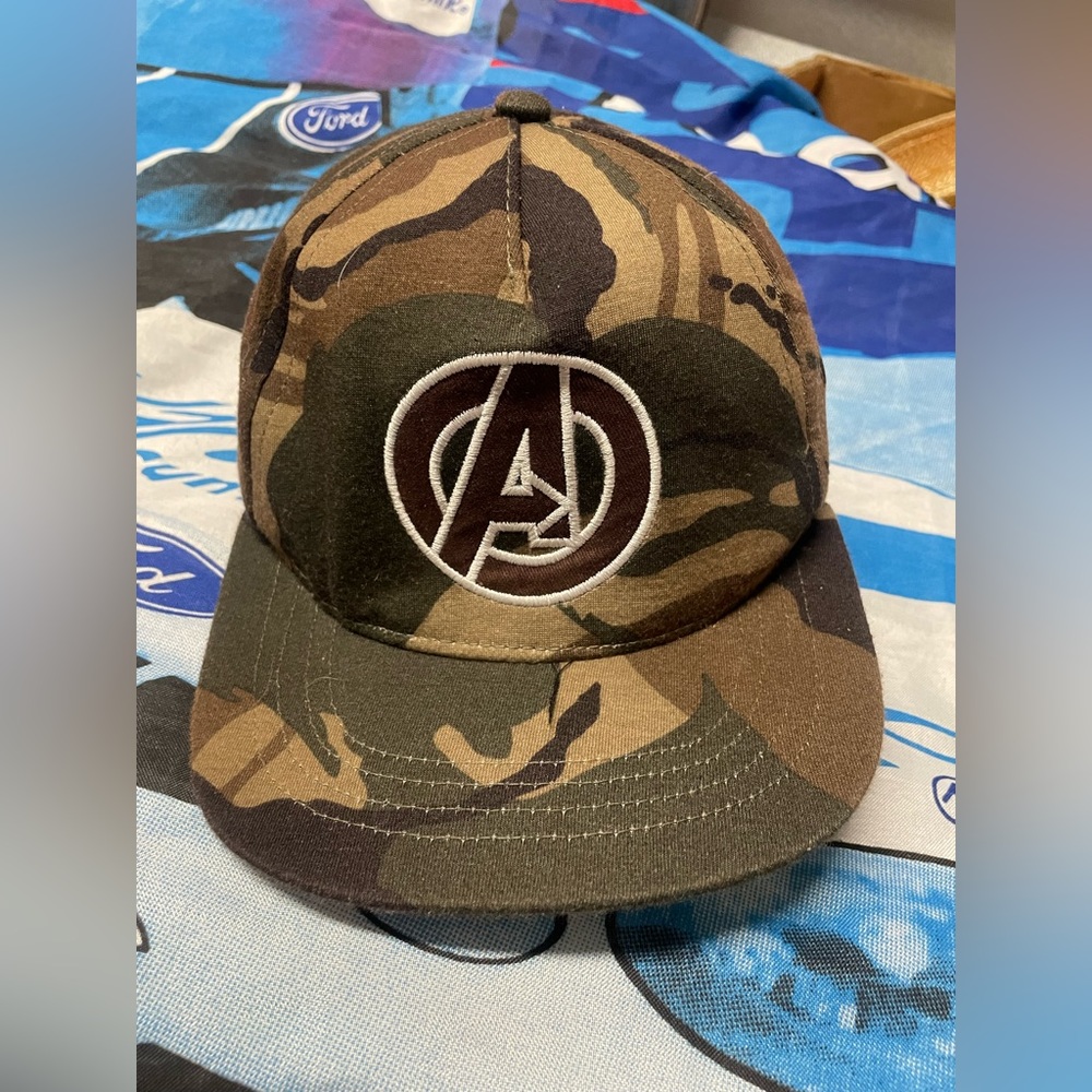 Marvel Avengers camo hat